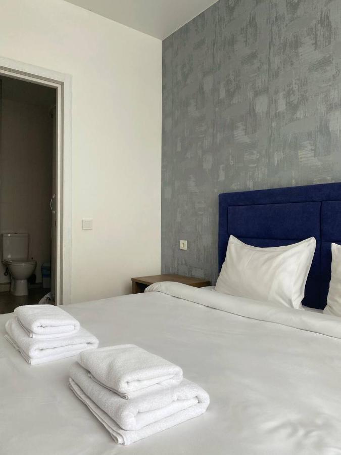 Apart Otel Nyvky 3*